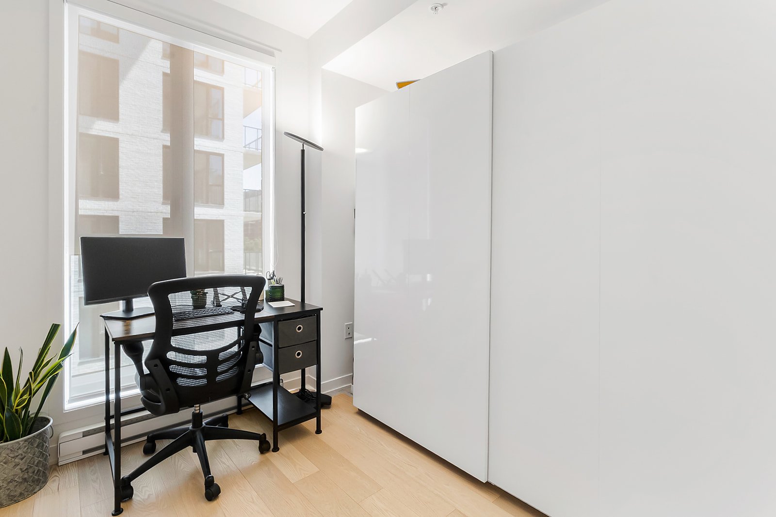 Condo — 23