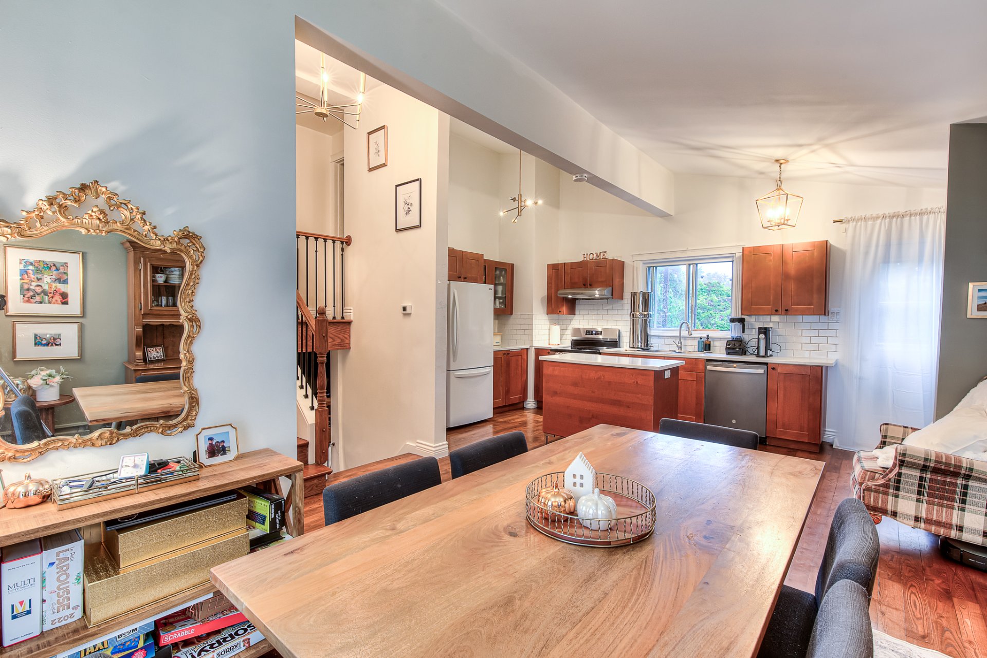 425 63e Avenue thumbnail 13