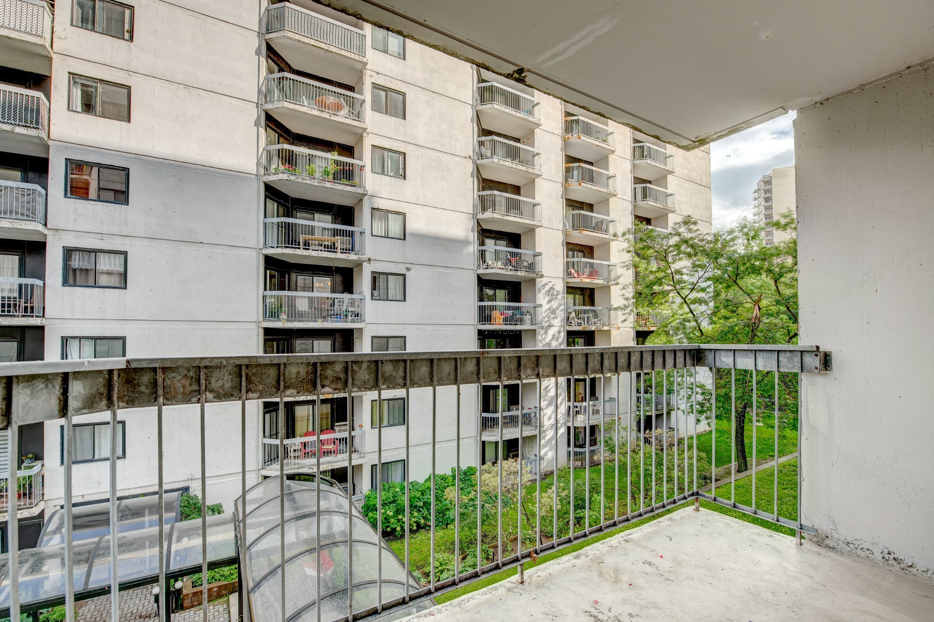 Condo — 16
