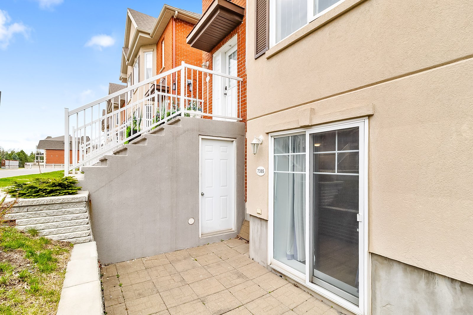 Condo — 3