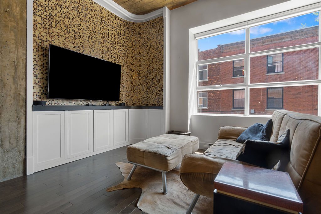 Living room – 900, Rue St-Philippe, apt. 203