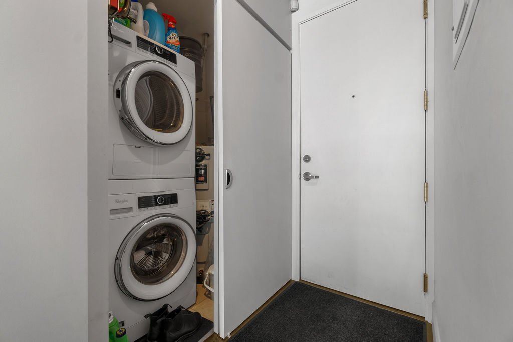 Laundry room – 900, Rue St-Philippe, apt. 203