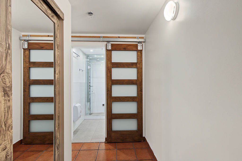 Hall d'entrée/Vestibule – 2801, Rue du Centre, app. 214