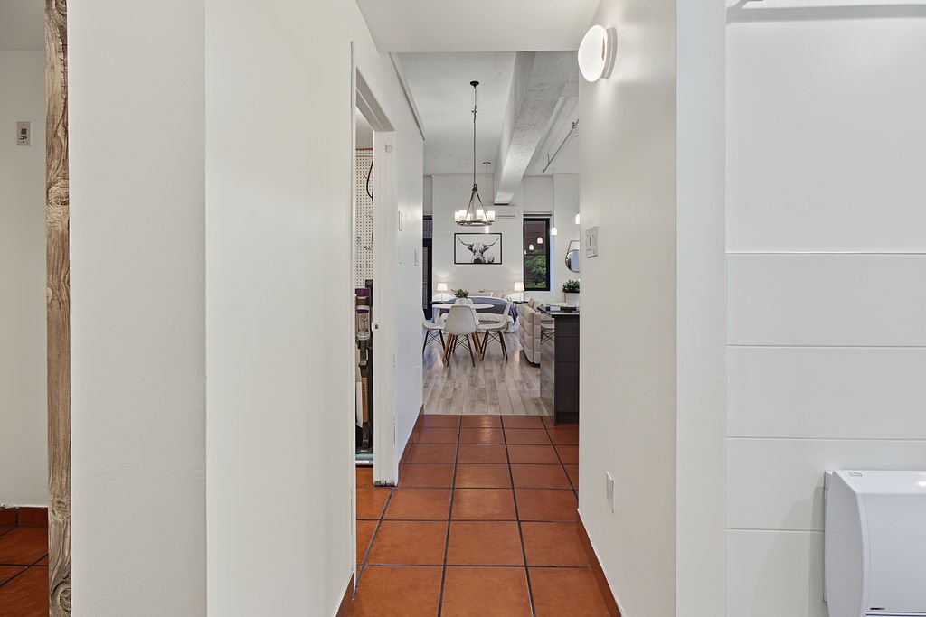 Corridor – 2801, Rue du Centre, app. 214