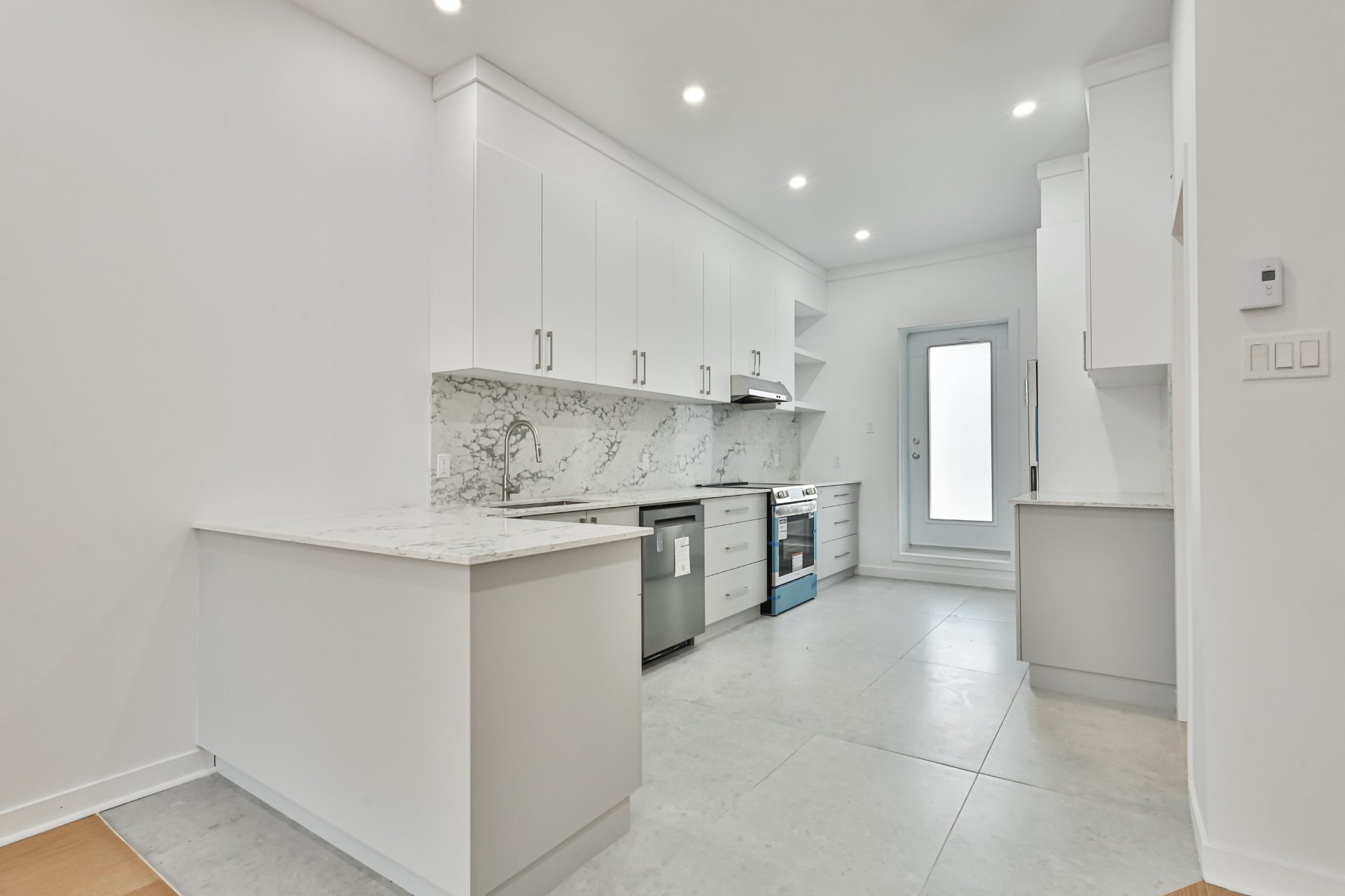 7261 Av. Henri-Julien