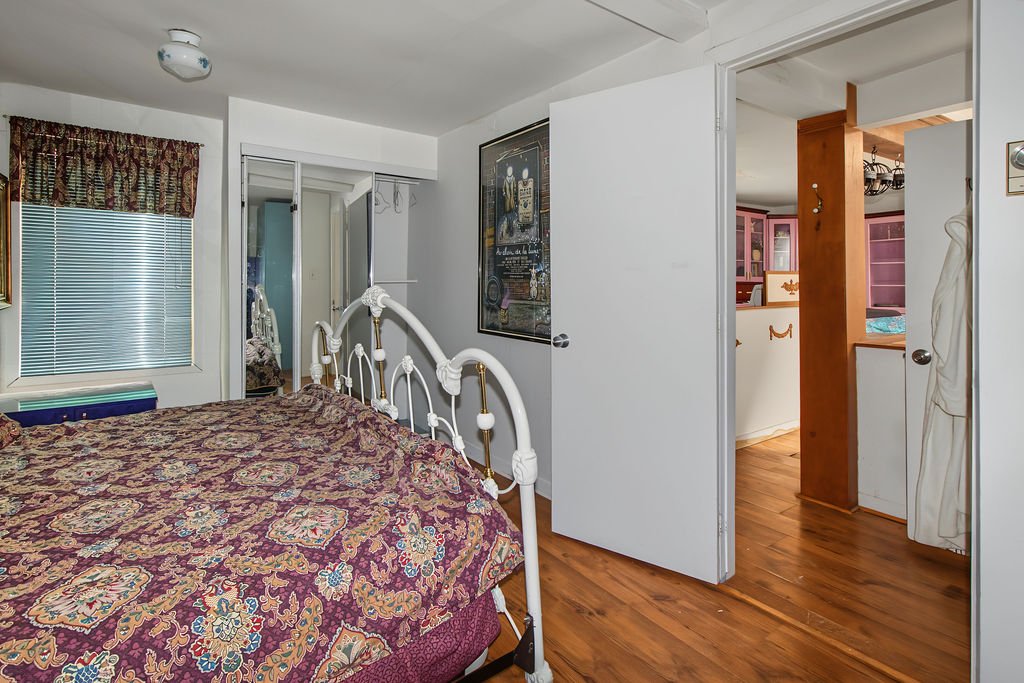 Chambre à coucher – 920Z-922Z, Rue Cherrier