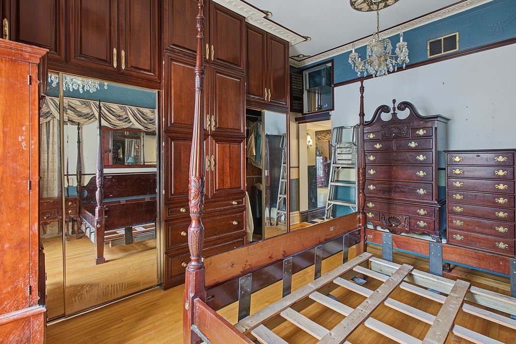 Chambre à coucher principale – 920Z-922Z, Rue Cherrier