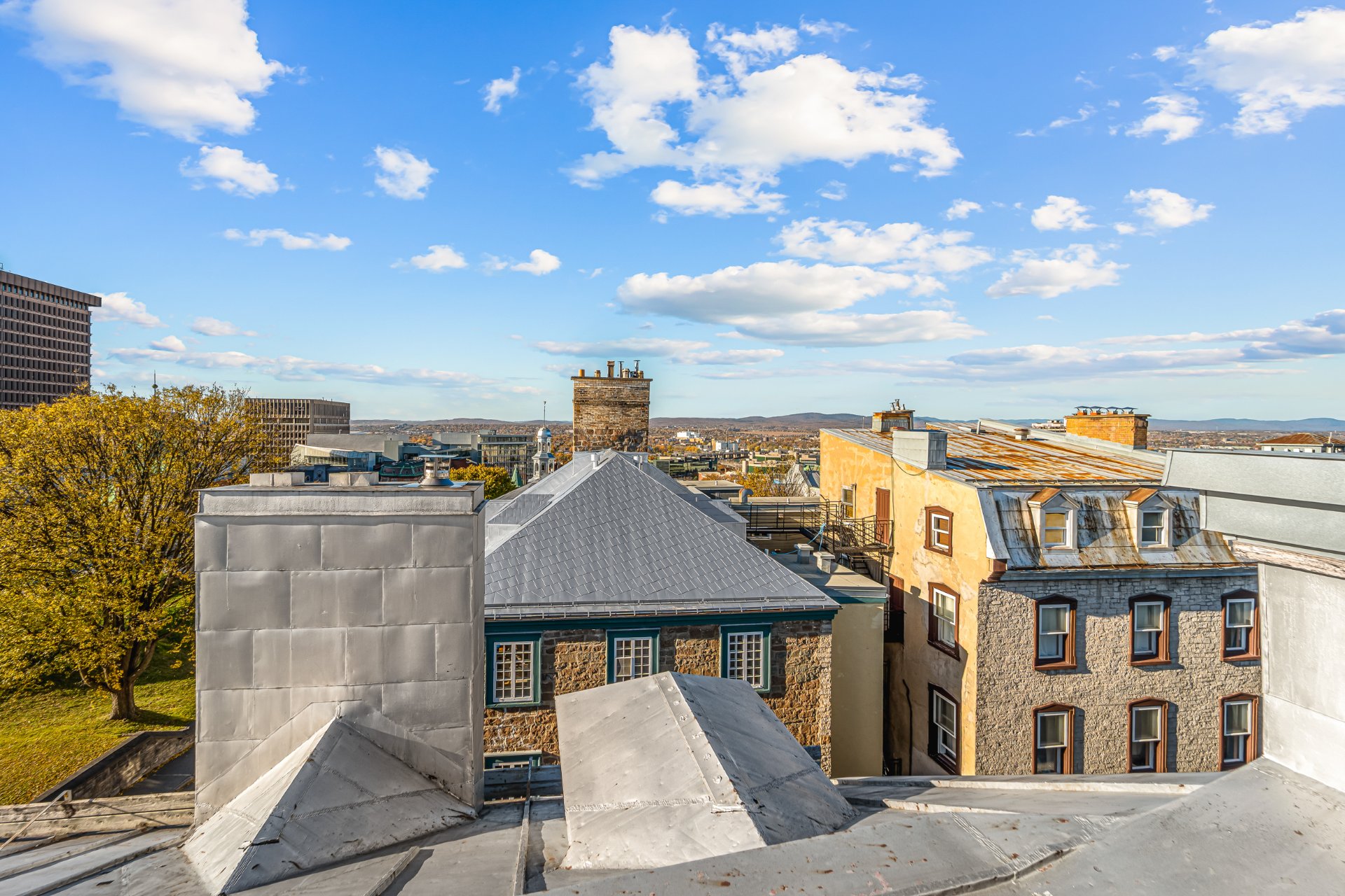 Photo 17 : Copropriété, Québec