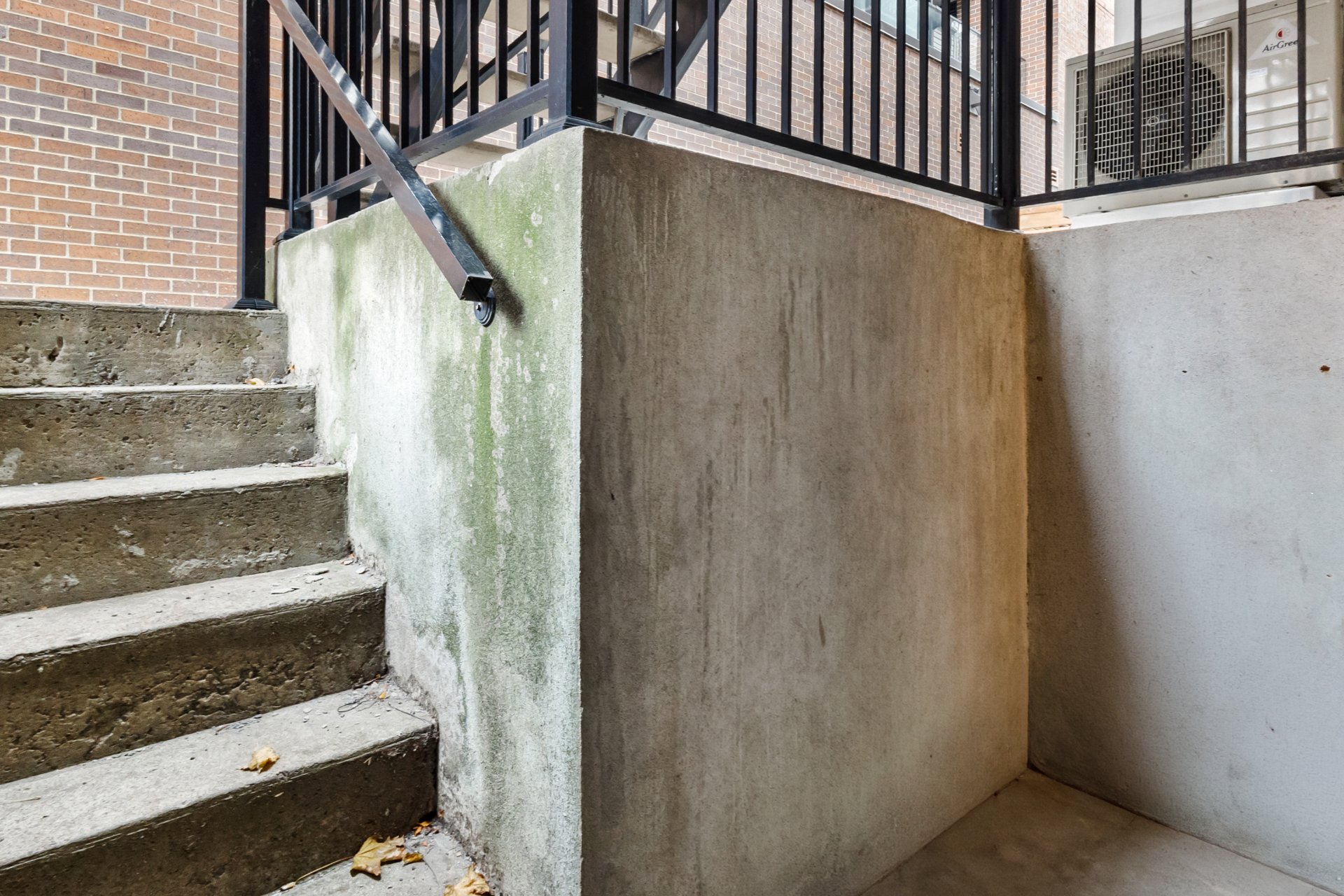 Condo — 20