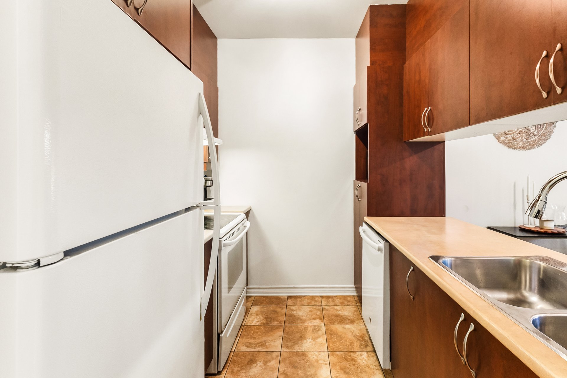 Condo — 12
