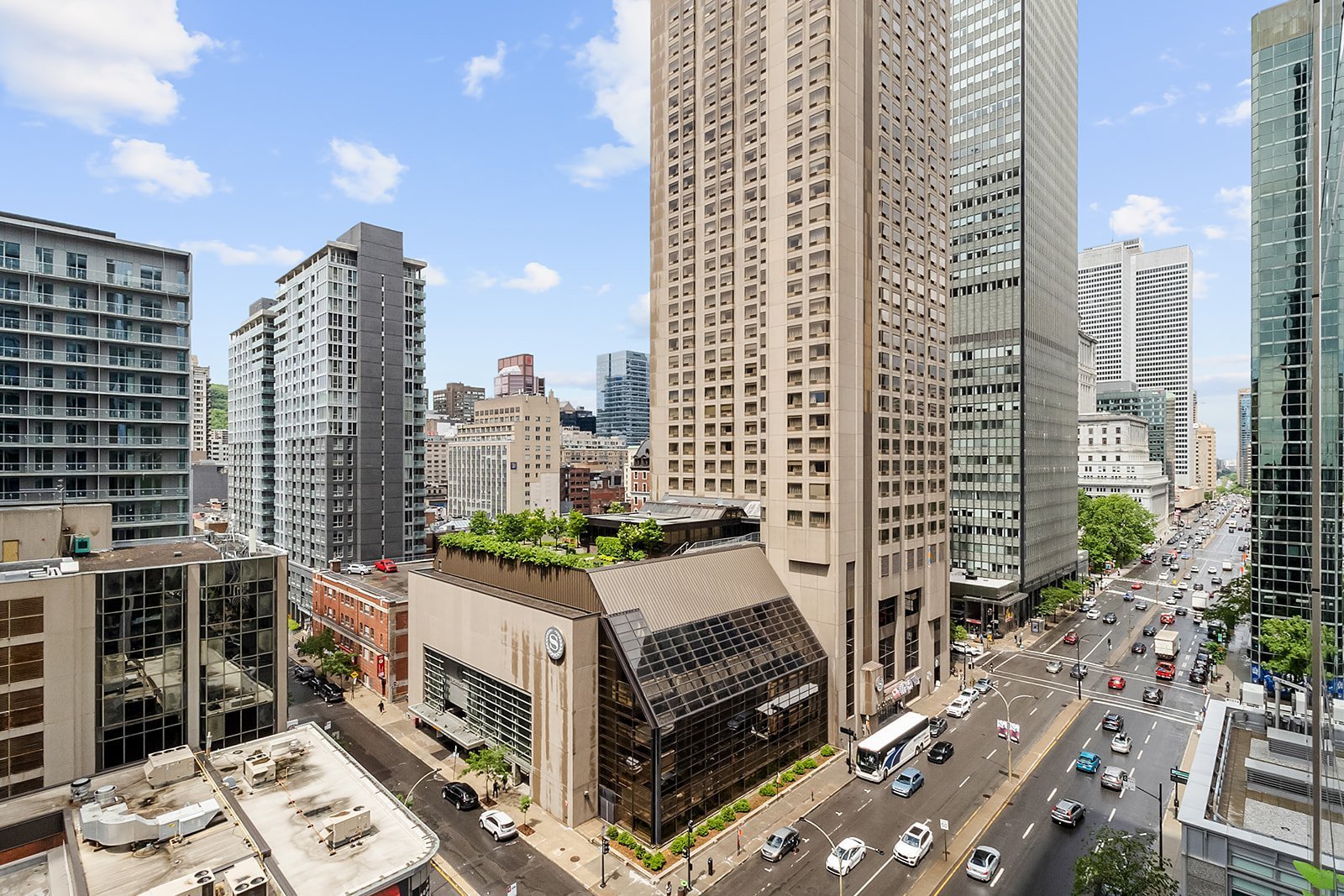 Condo — 21