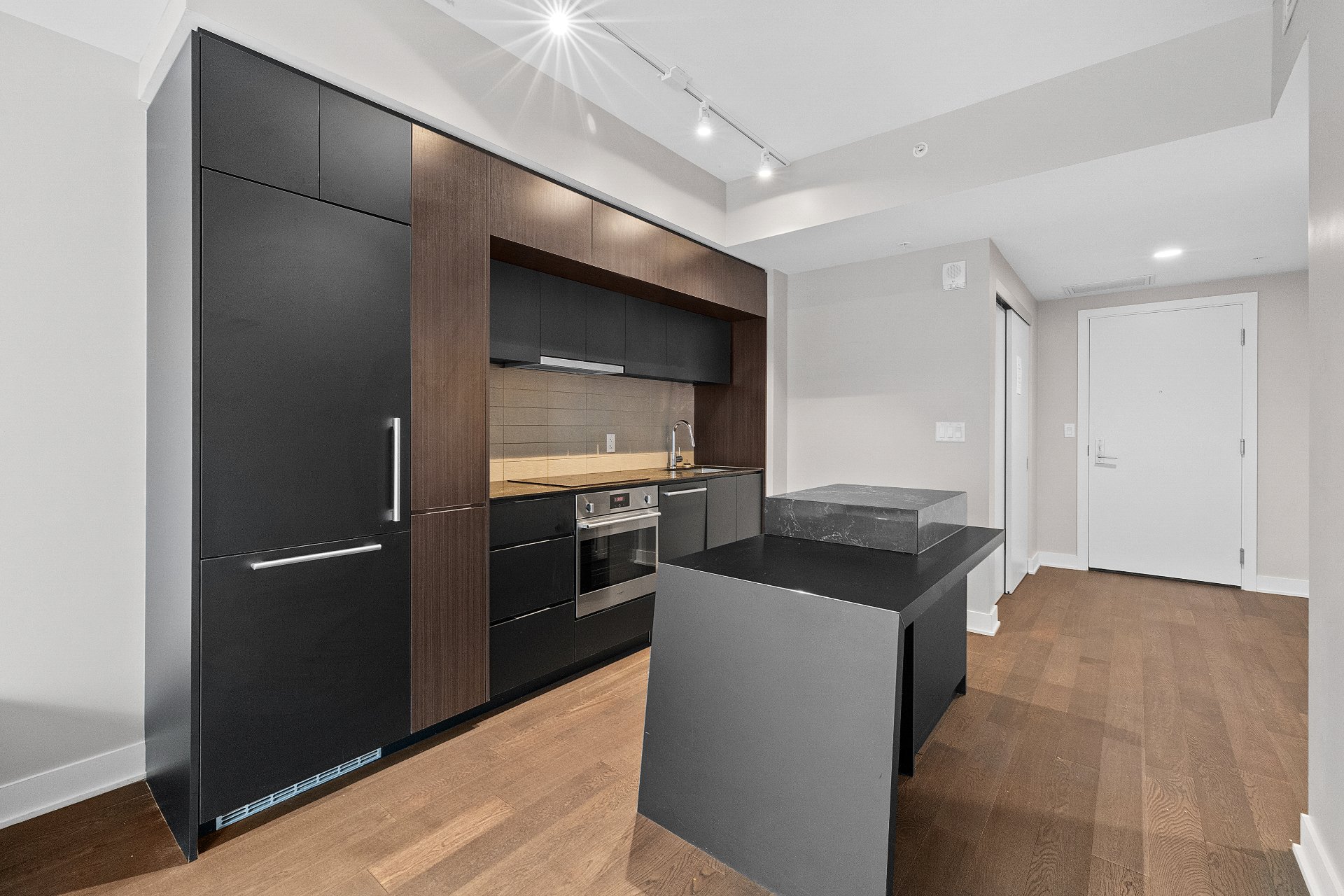 Condo — 5