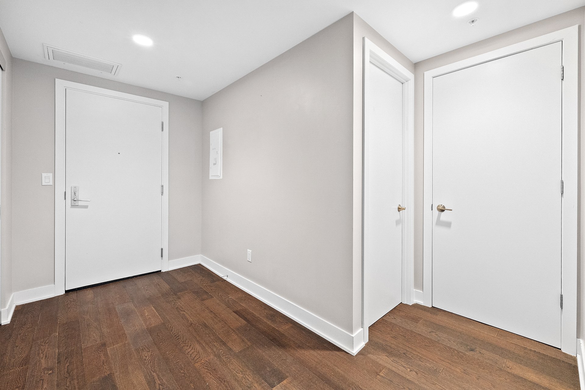 Condo — 2