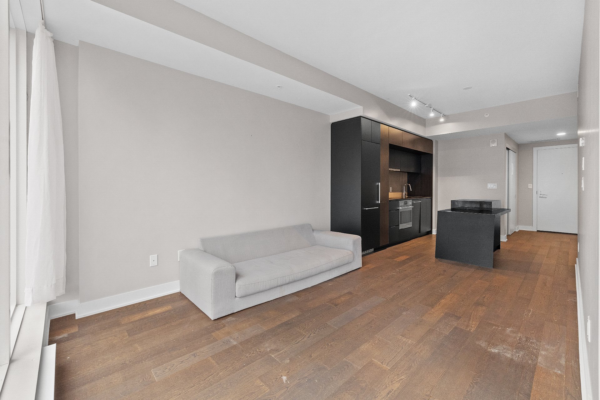 Condo — 7