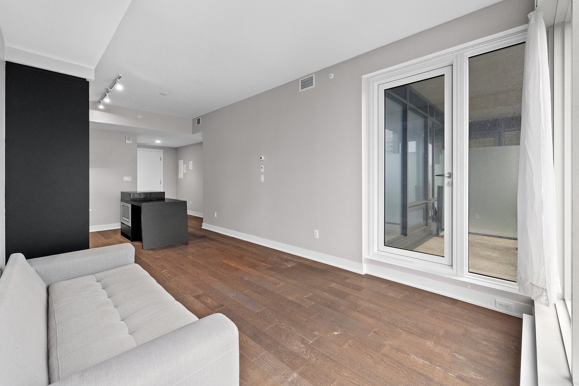 Condo — 9