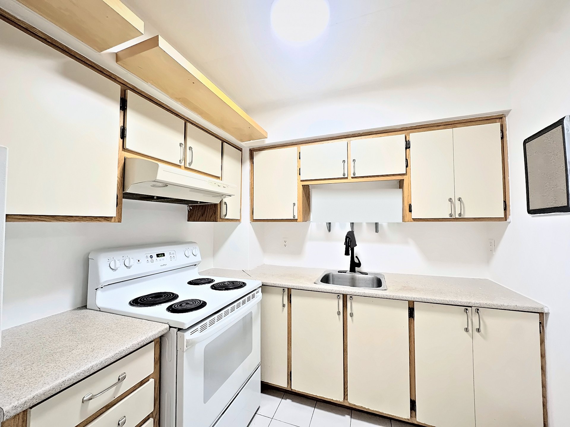 Condo — 9
