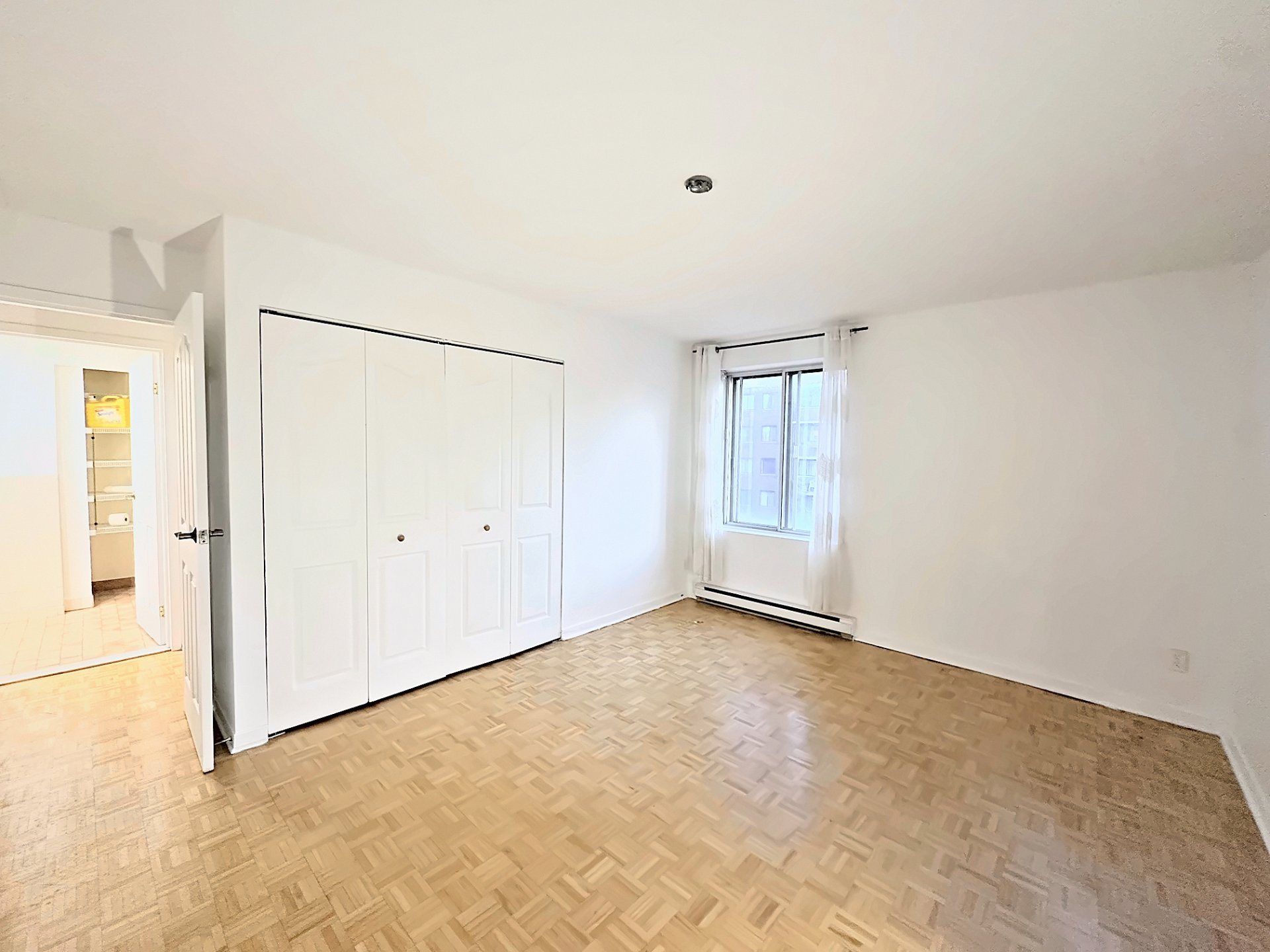 Condo — 10