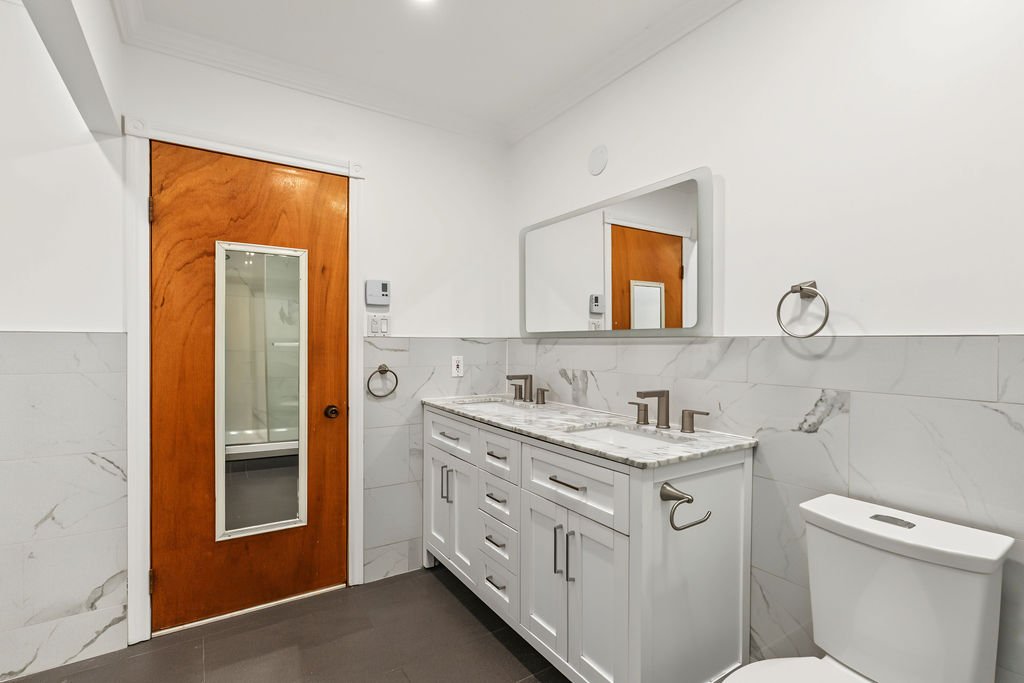 Condo — 17