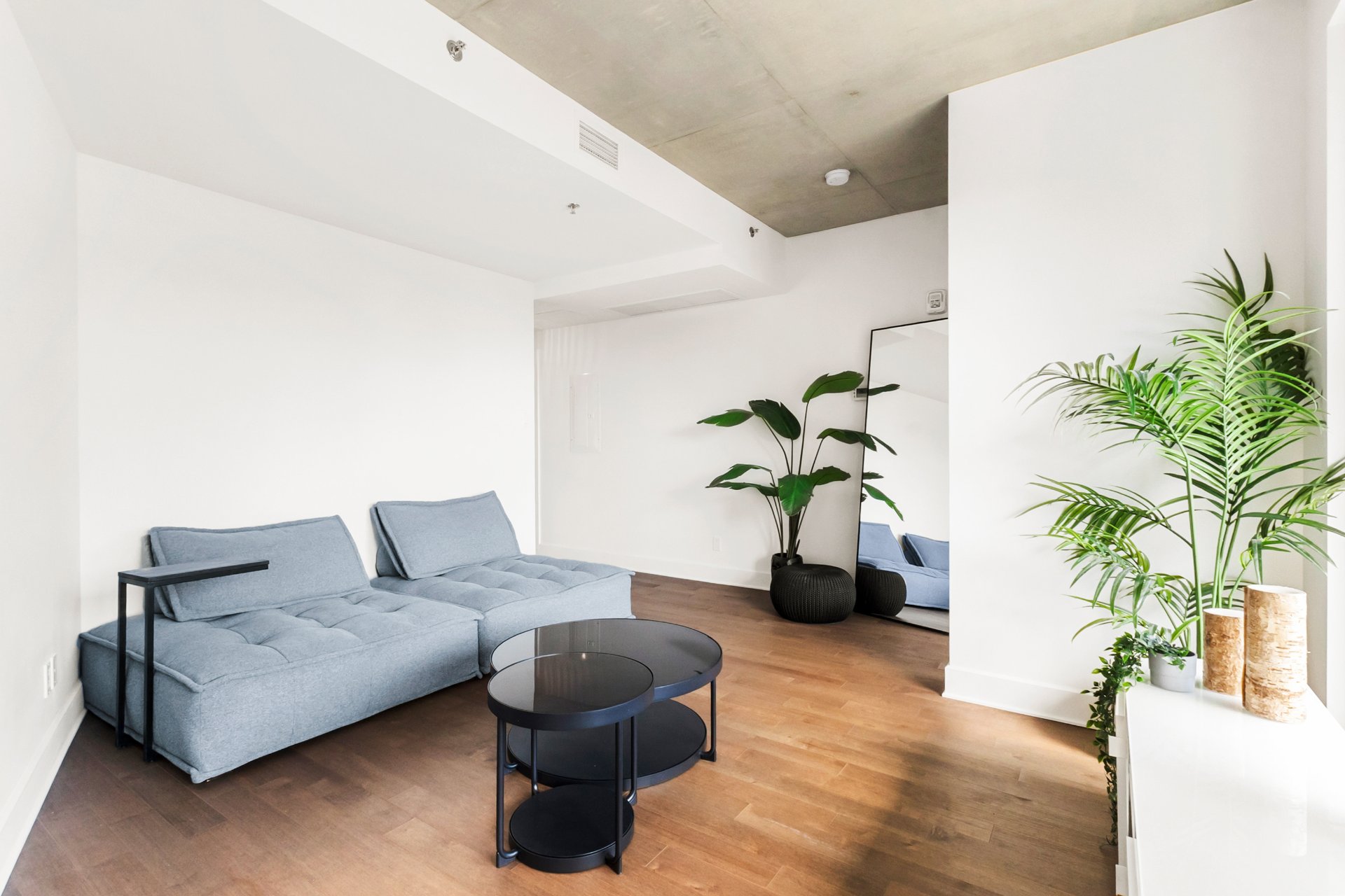 Condo — 5