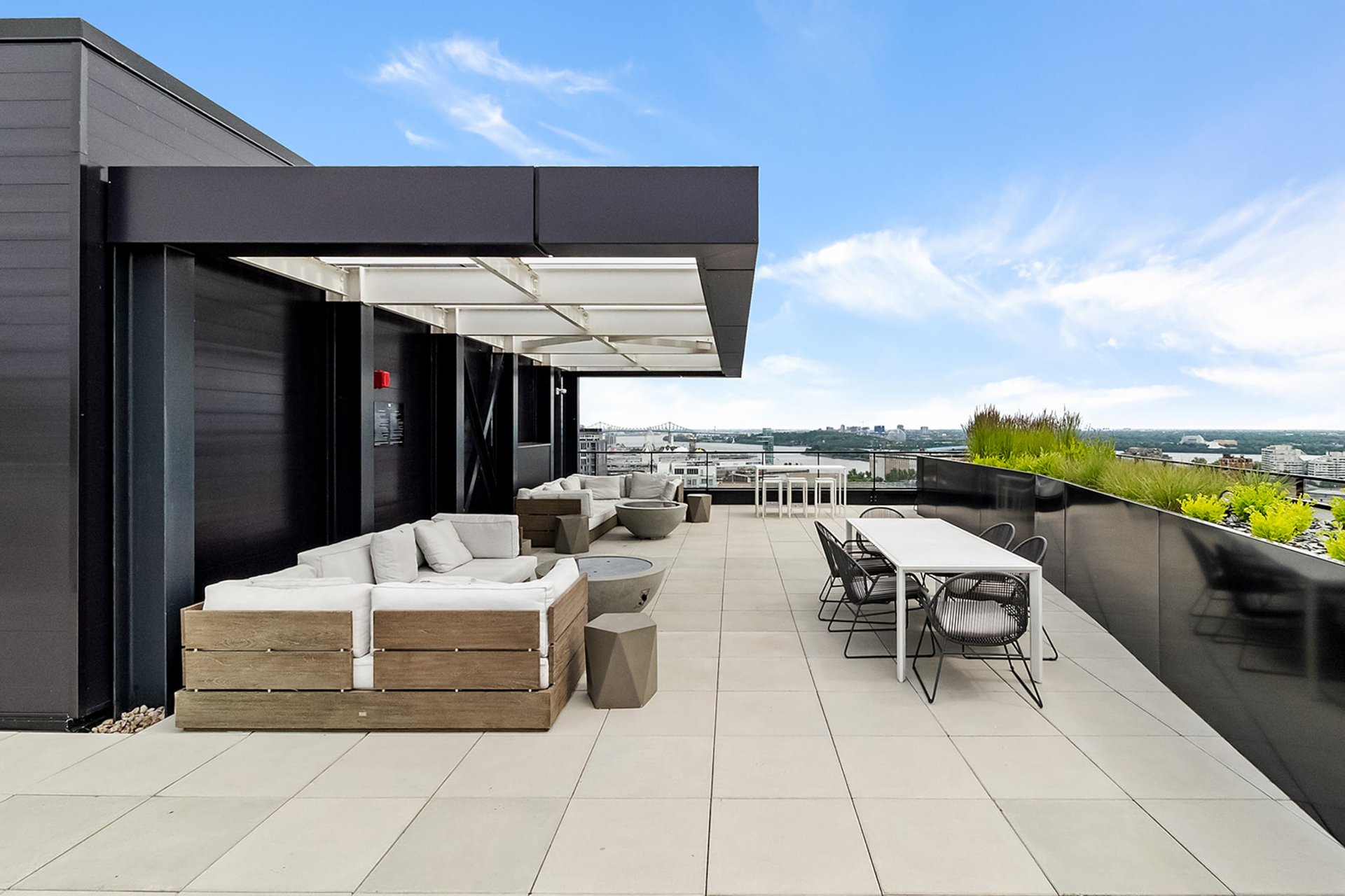 Condo — 43