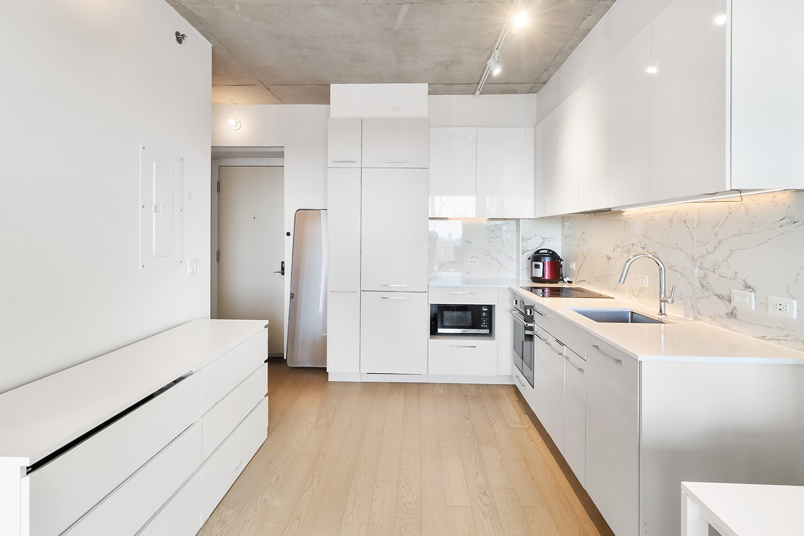 Condo — 4