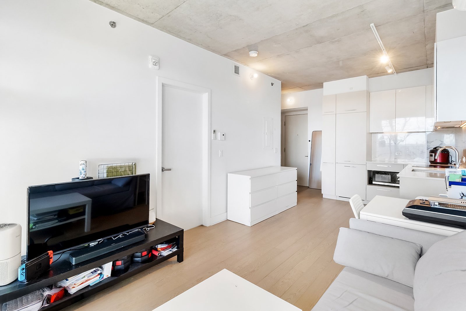 Condo — 7