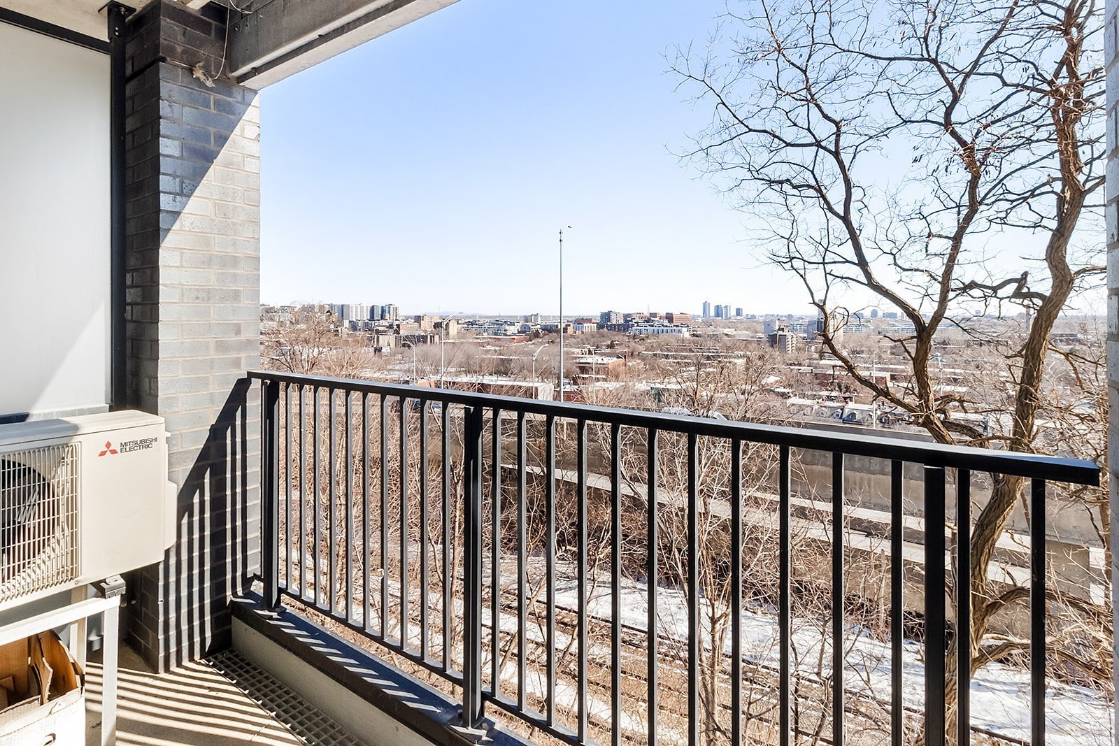 Condo — 9