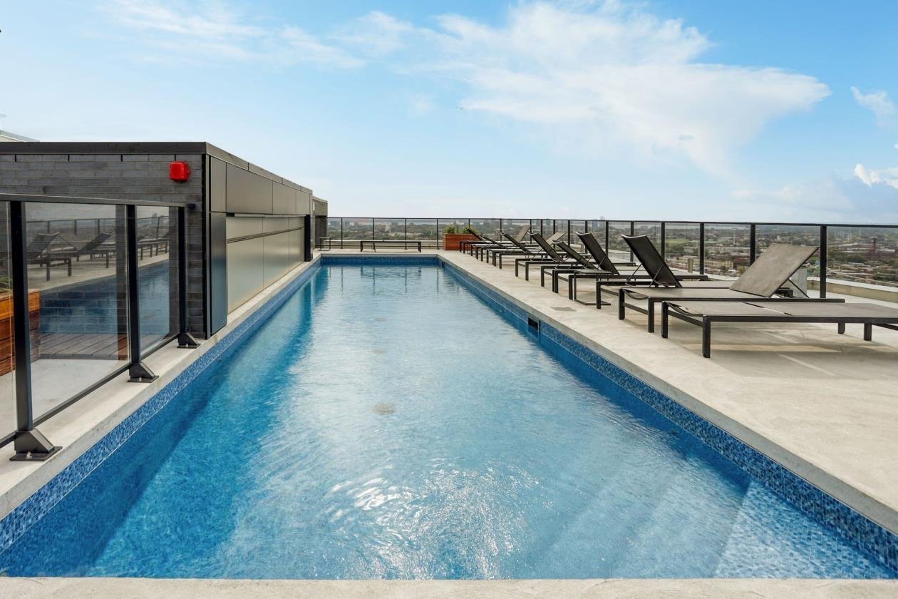 Condo — 18