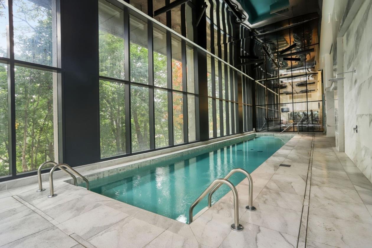 Condo — 20