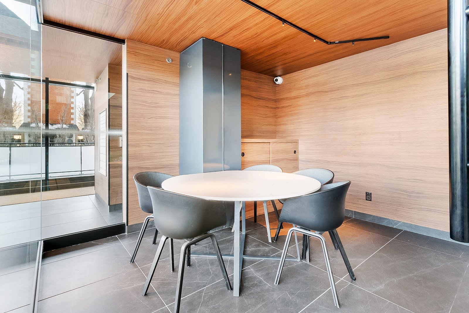 Condo — 27