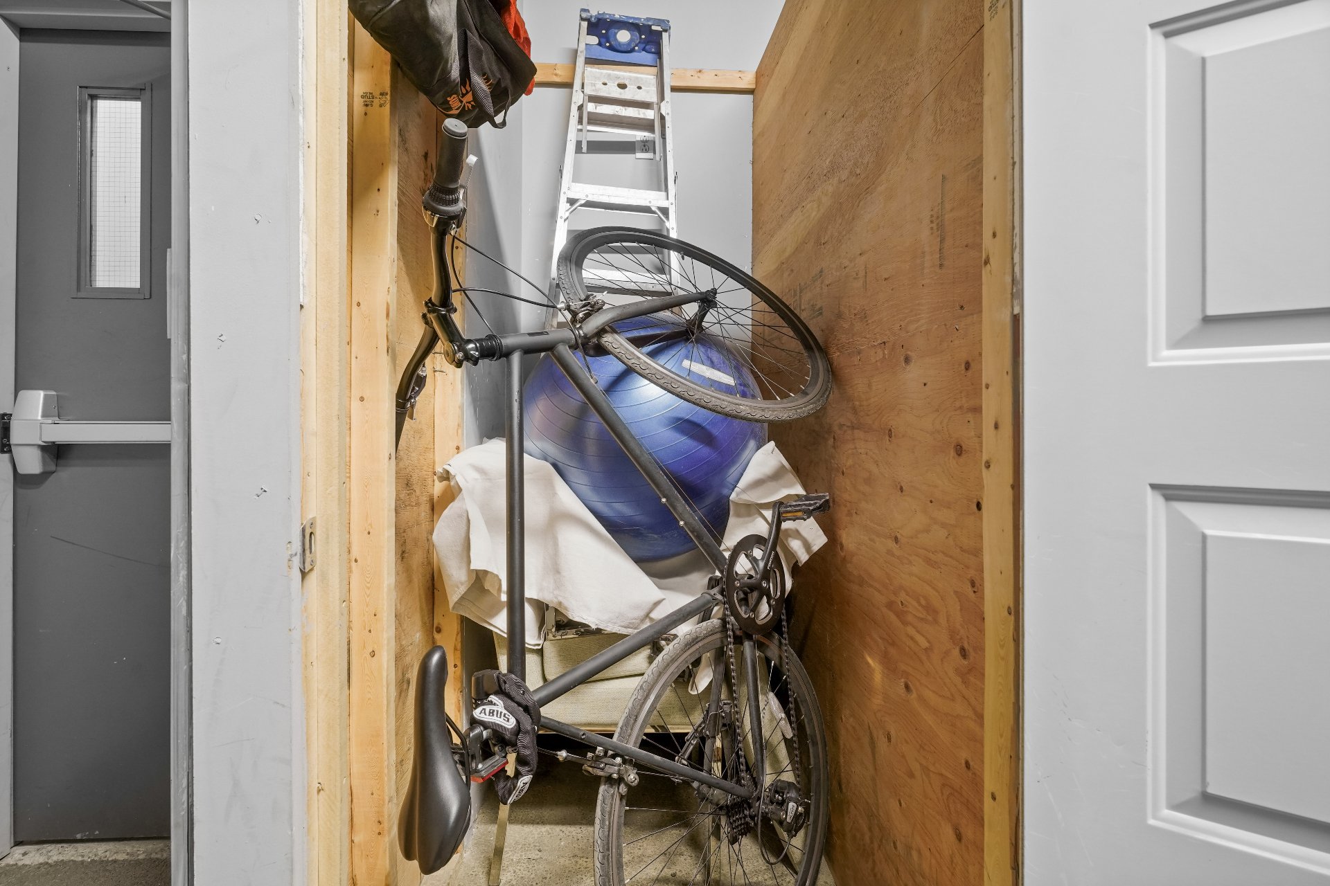 Storage – 900, Rue St-Philippe, apt. 203