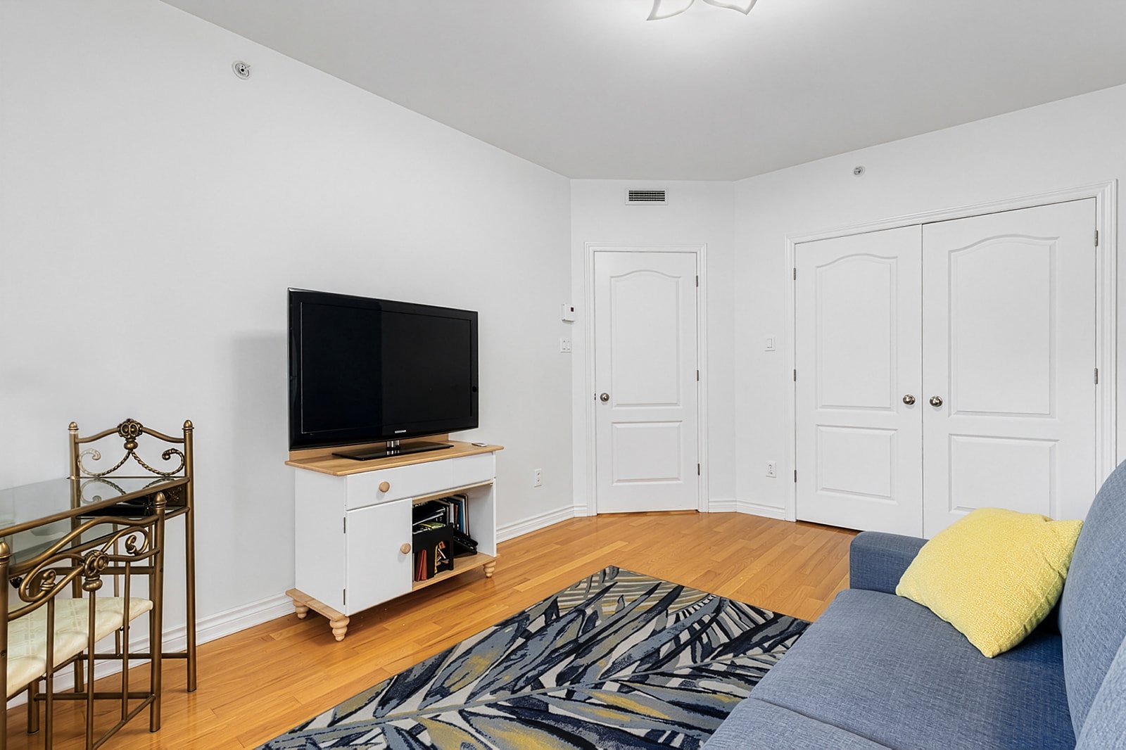 Condo — 22