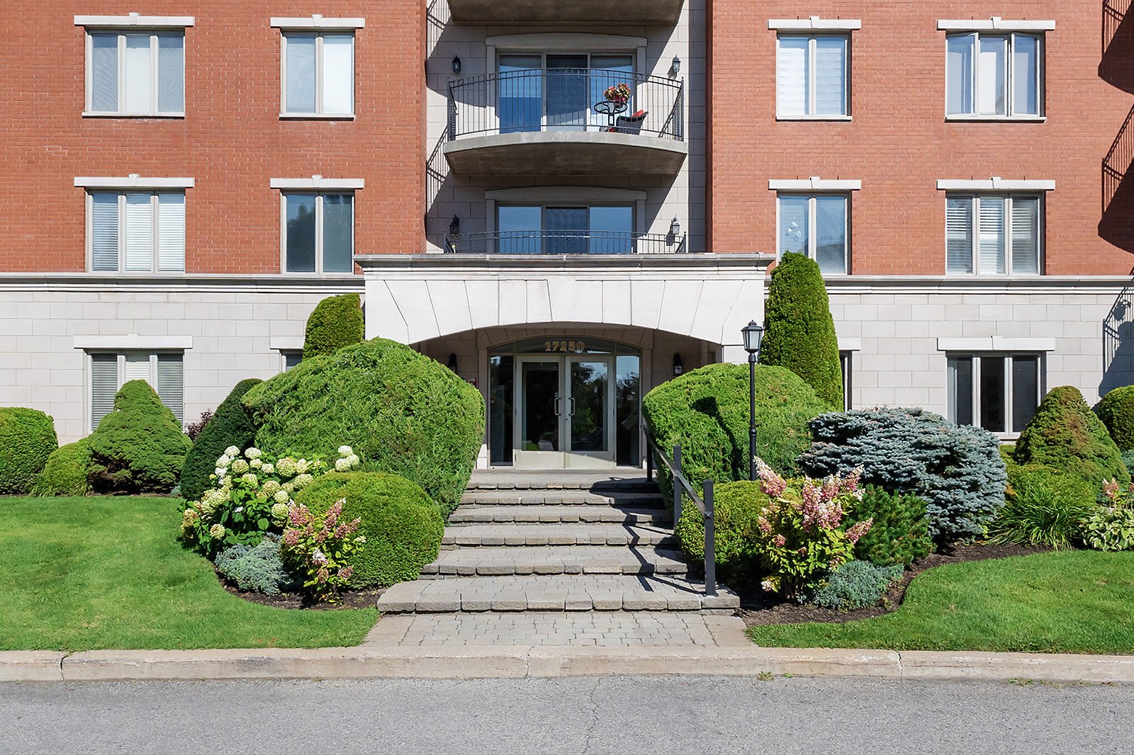 Condo — 3