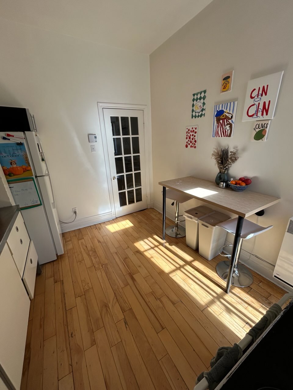 Kitchen – 4386, Av. De Chateaubriand