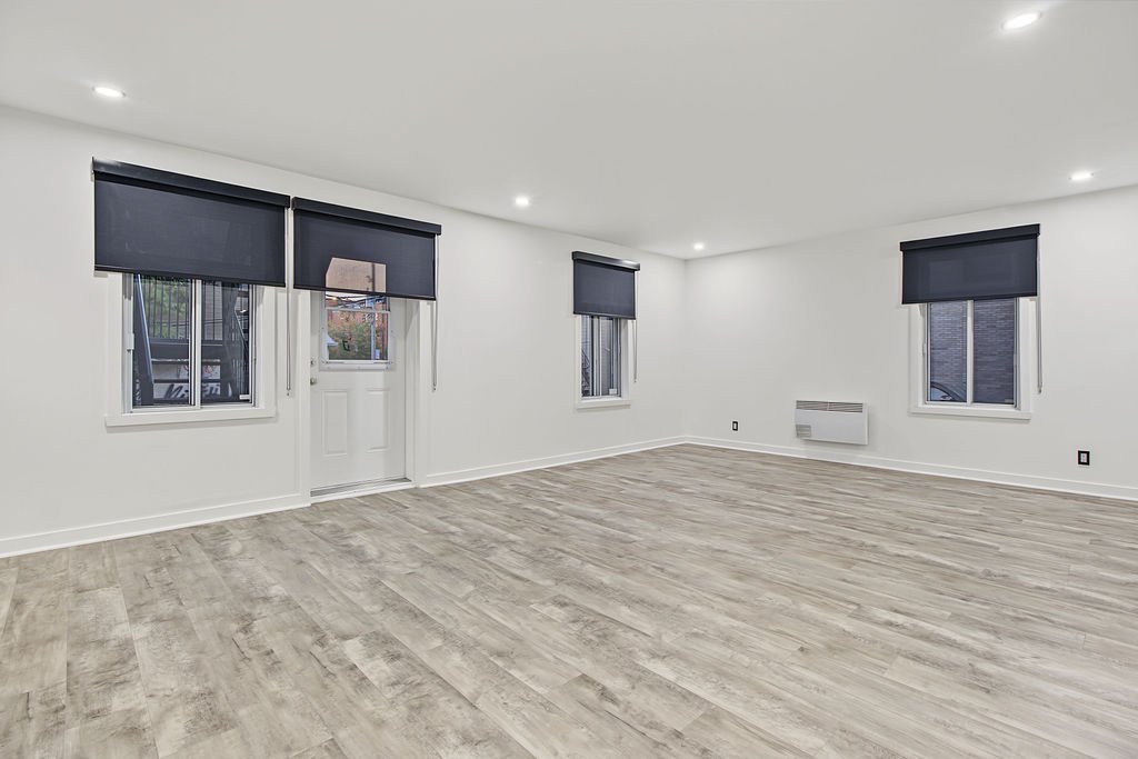 Overall view – 4651Z-4653Z, Rue Notre-Dame O.