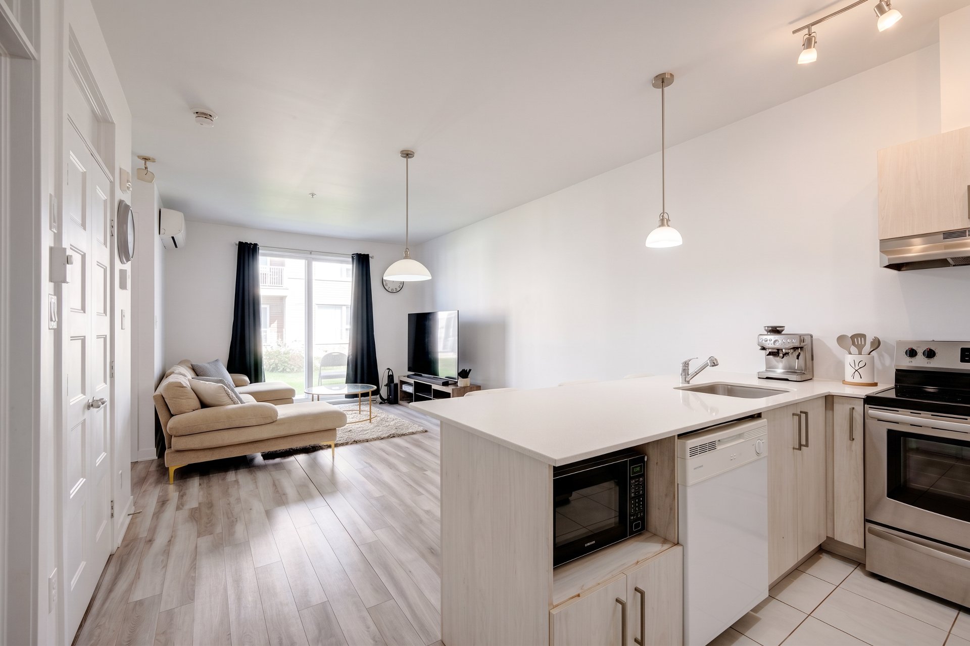 Condo — 6