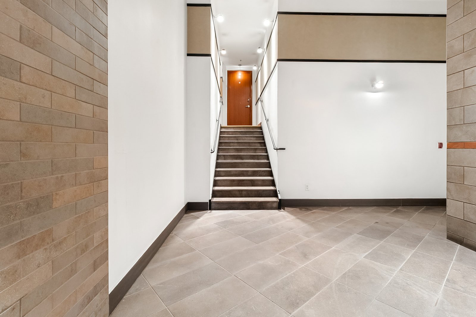 Condo — 17