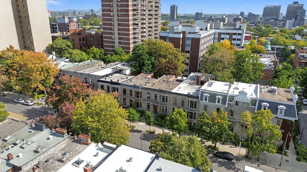 Aerial photo – 920-922, Rue Cherrier