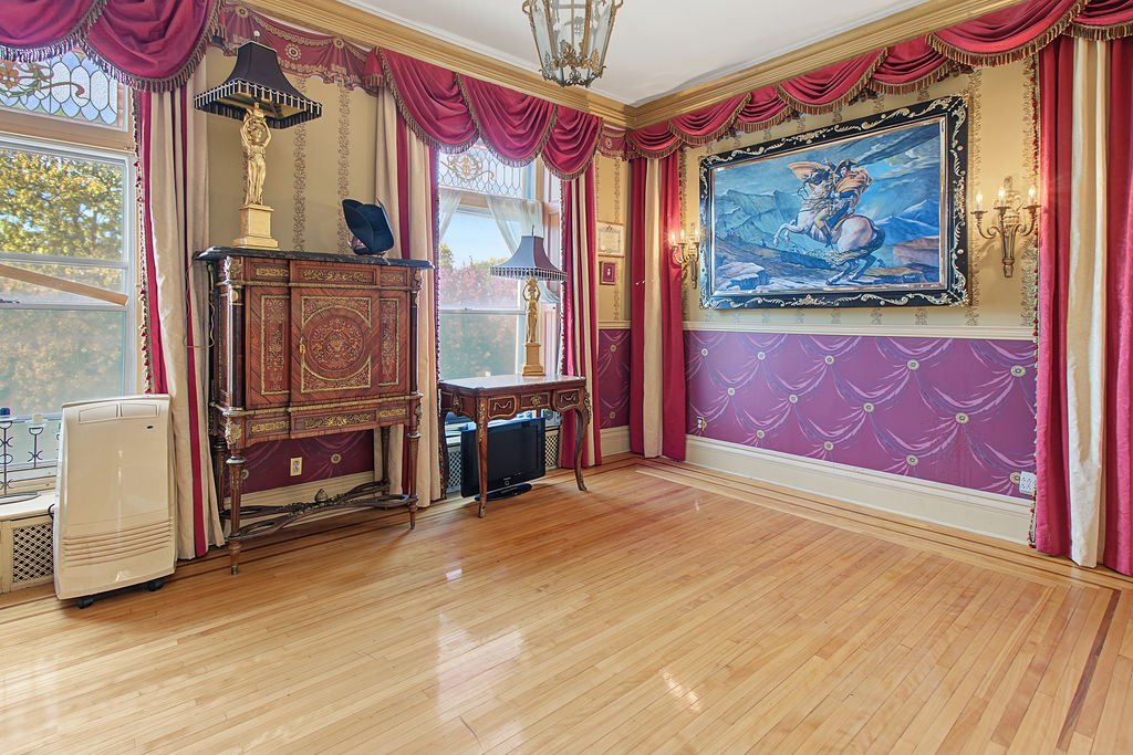 Bedroom – 920-922, Rue Cherrier
