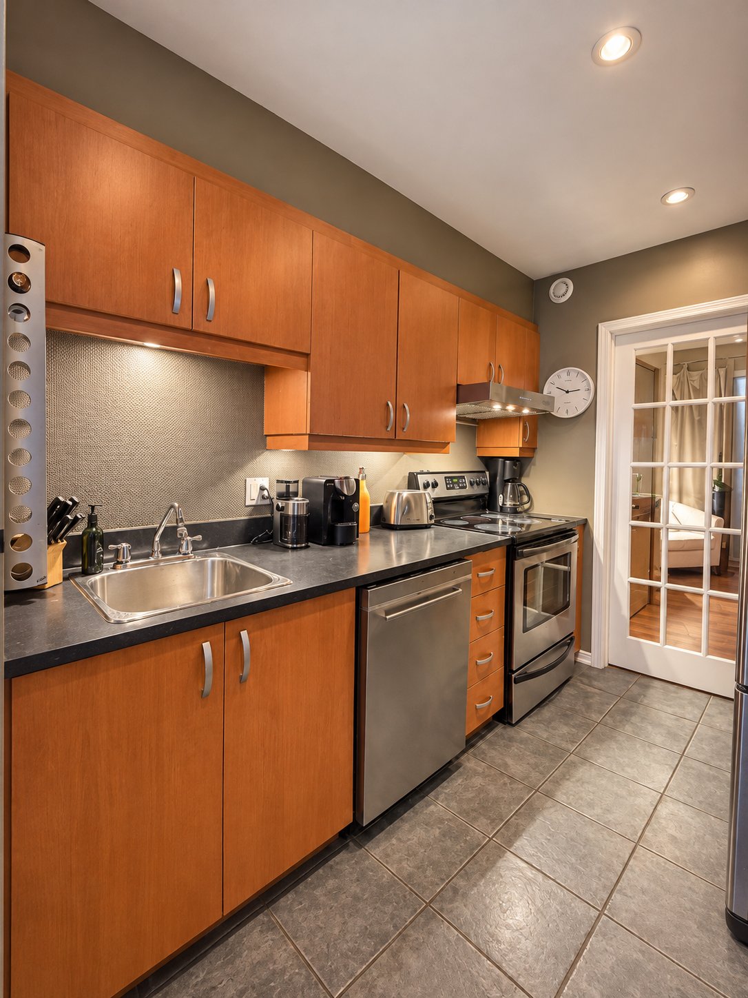Condo — 8