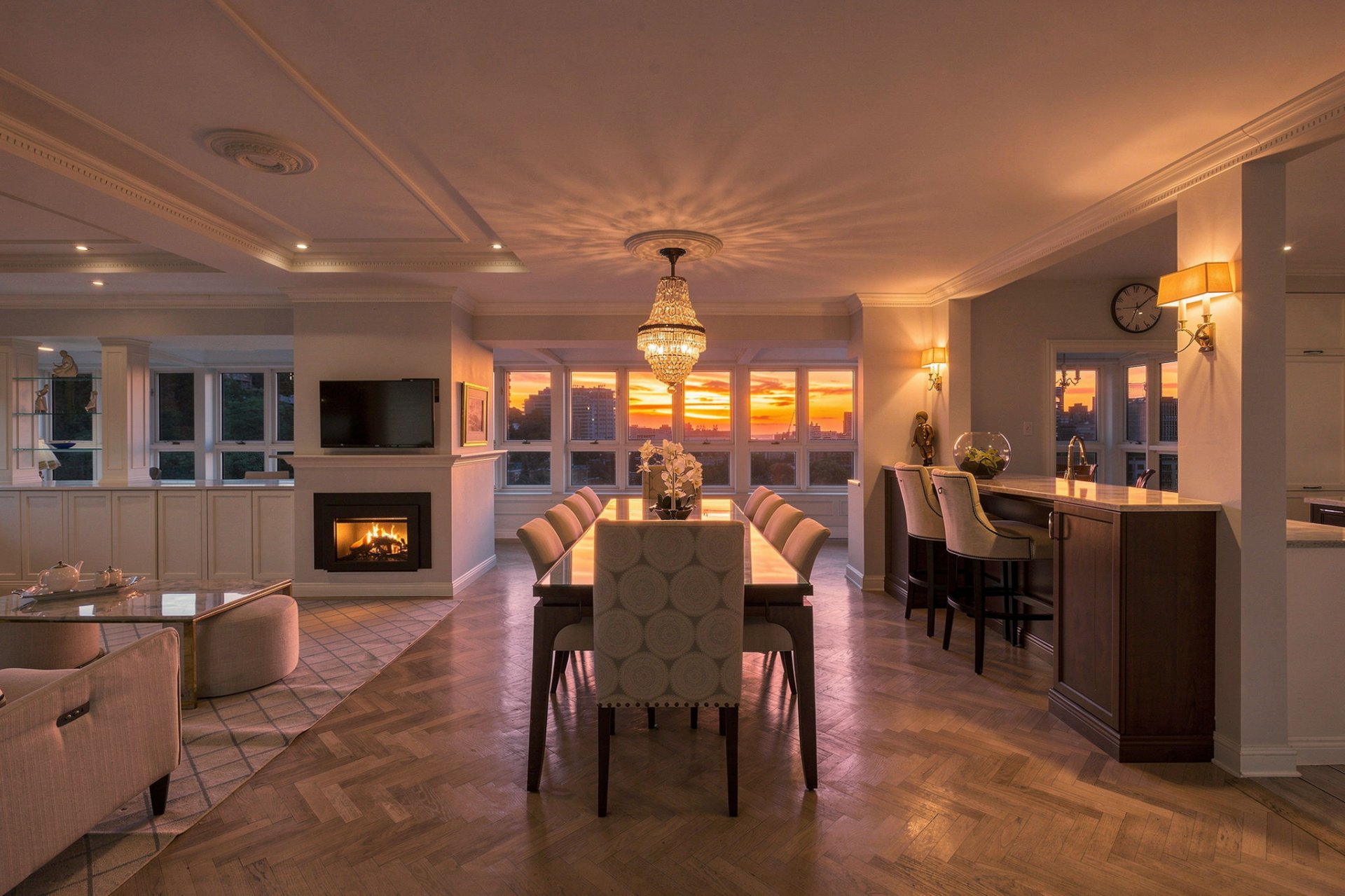 Dining room – 1515, Av. du Docteur-Penfield, apt. 1005
