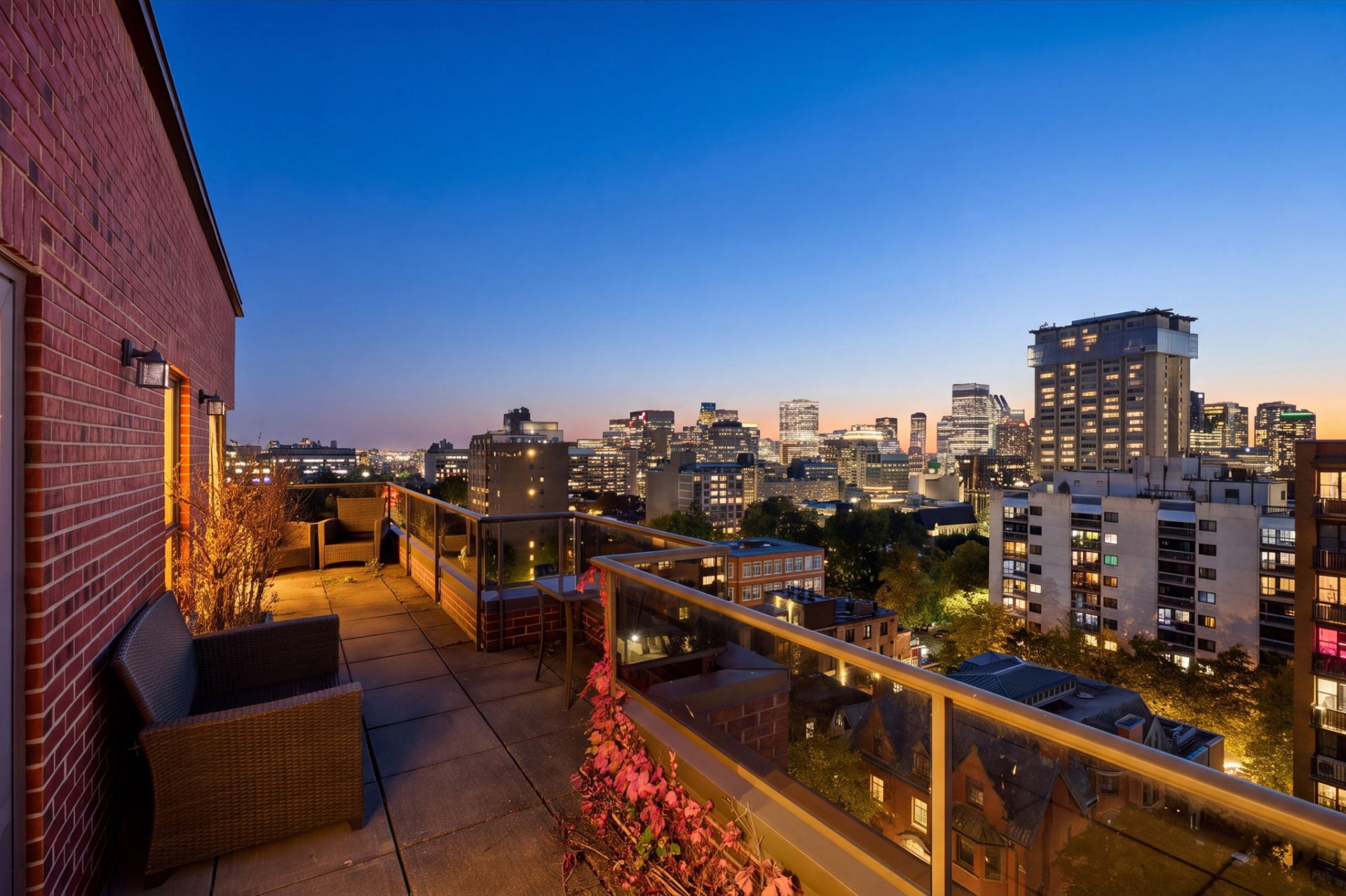 Balcony – 1515, Av. du Docteur-Penfield, apt. 1005