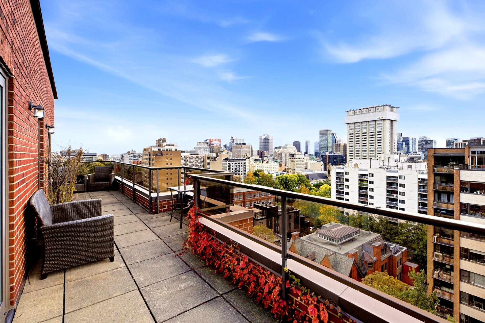 Balcony – 1515, Av. du Docteur-Penfield, apt. 1005