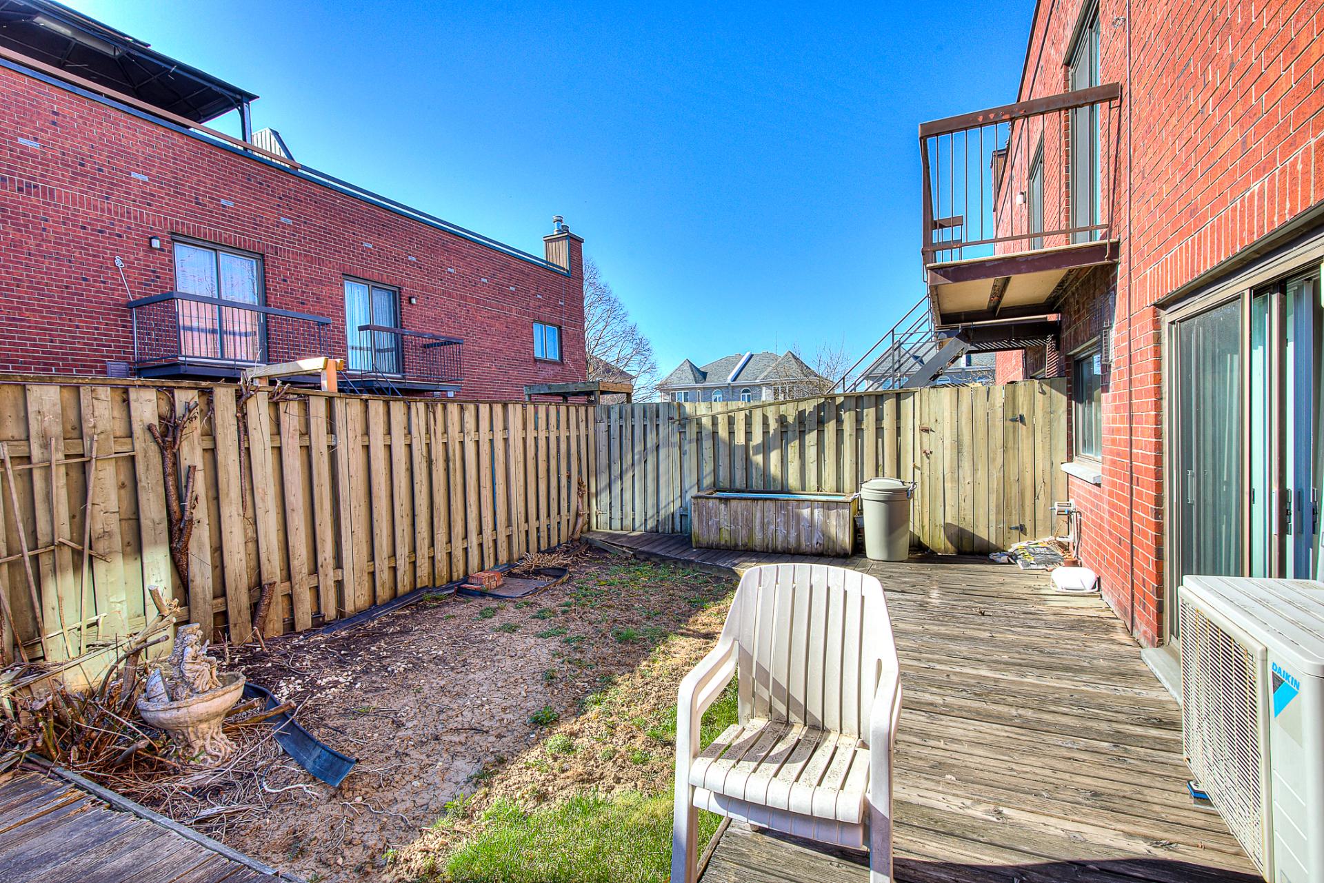 2190 Boul. Shevchenko Condo thumbnail 16