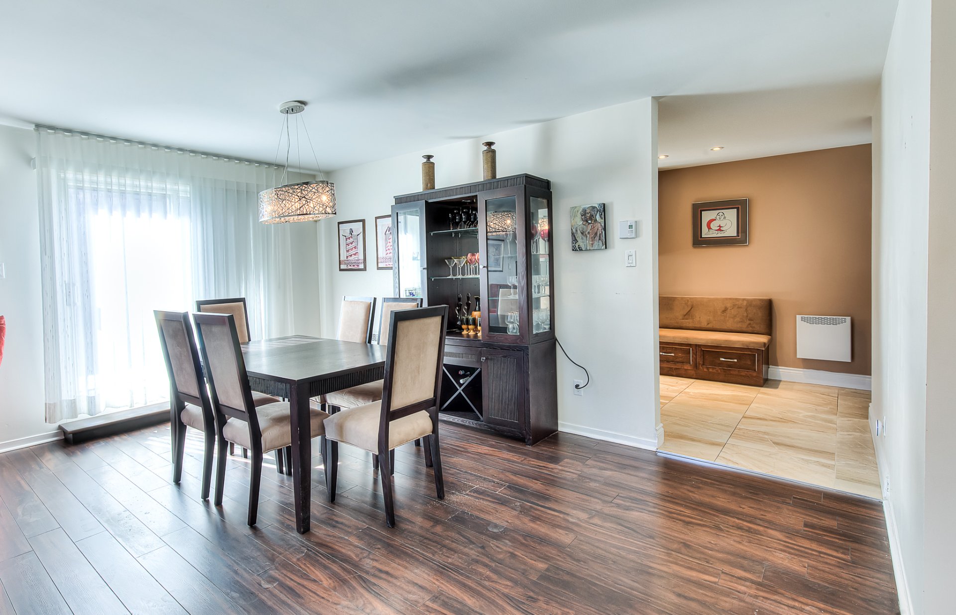 2190 Boul. Shevchenko Condo 5