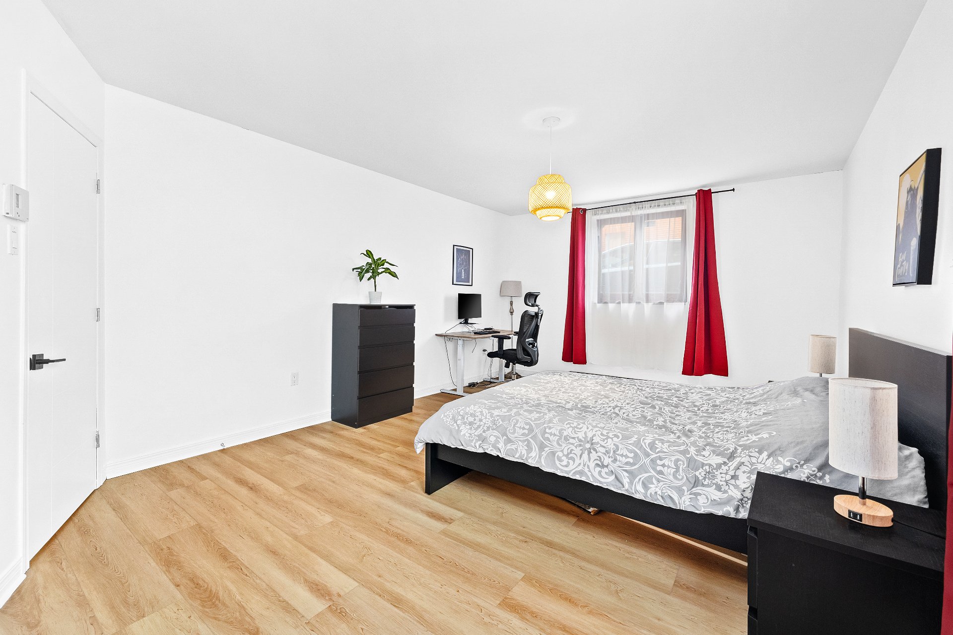 Bedroom – 1010, Rue Ste-Marguerite, apt. 1