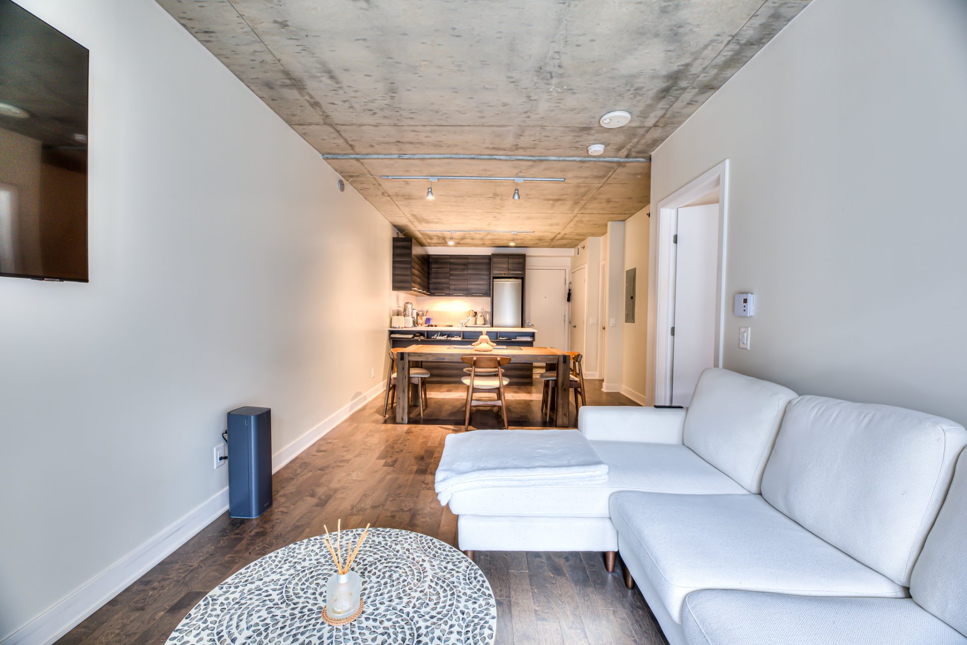 Condo 1 chambre à louer, Rue Chomedey, Centre Ouest — photo 2