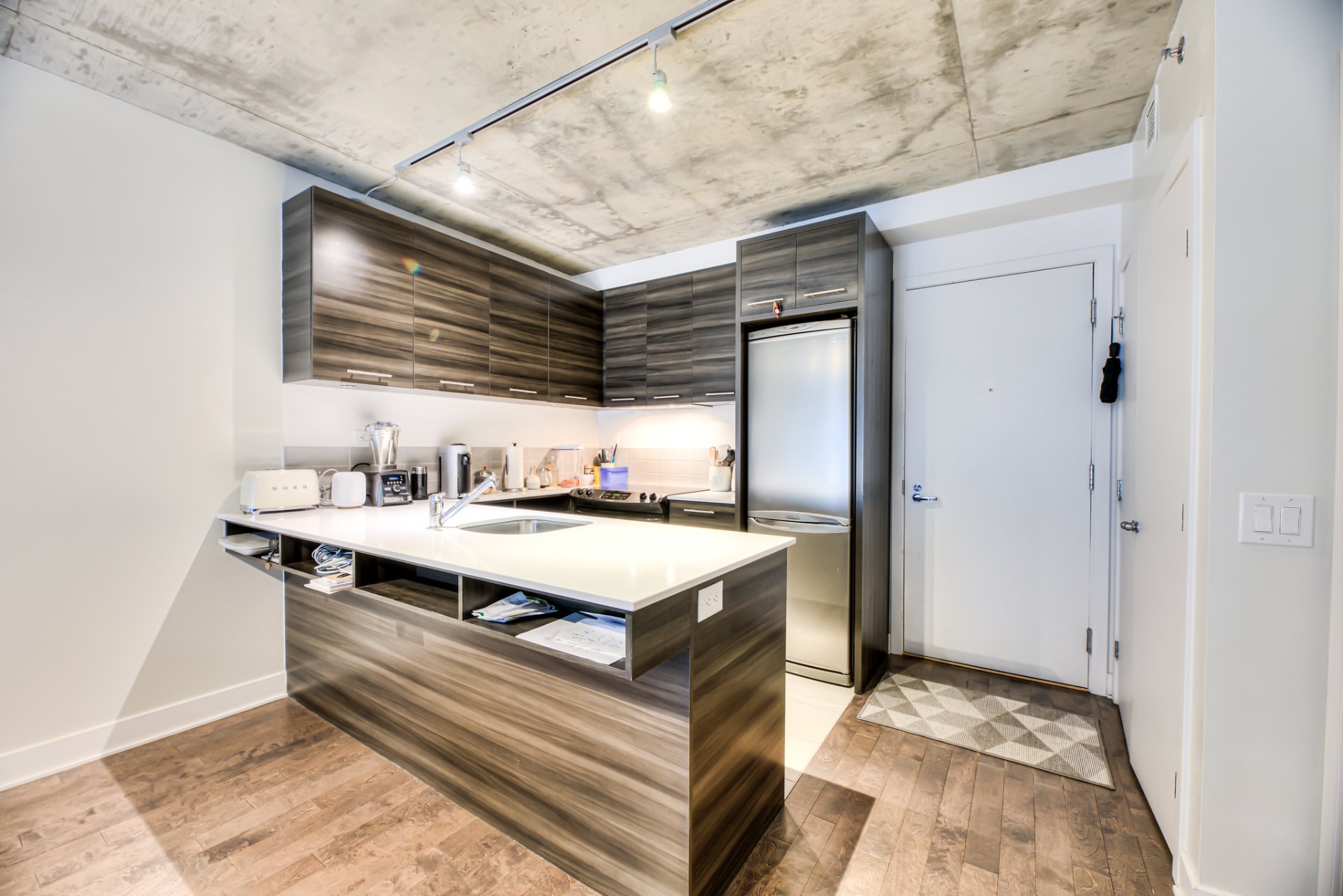 Condo — 8