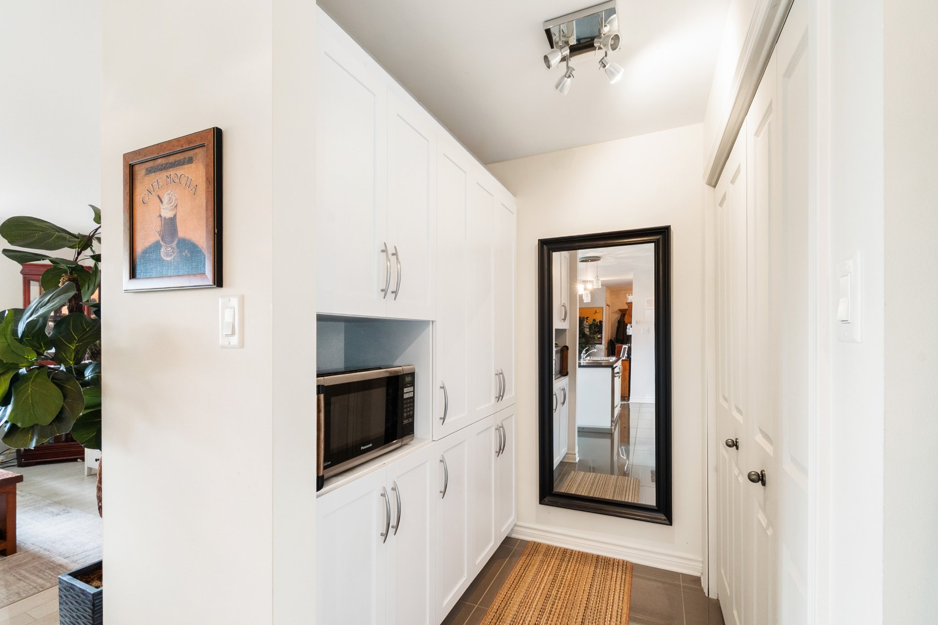 Condo — 11