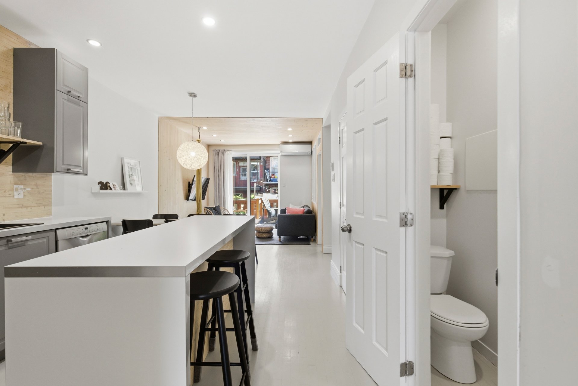 Triplex — 23
